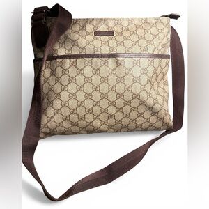 Gucci GG Supreme Large Messenger Crossbody Bag Unisex, Vintage